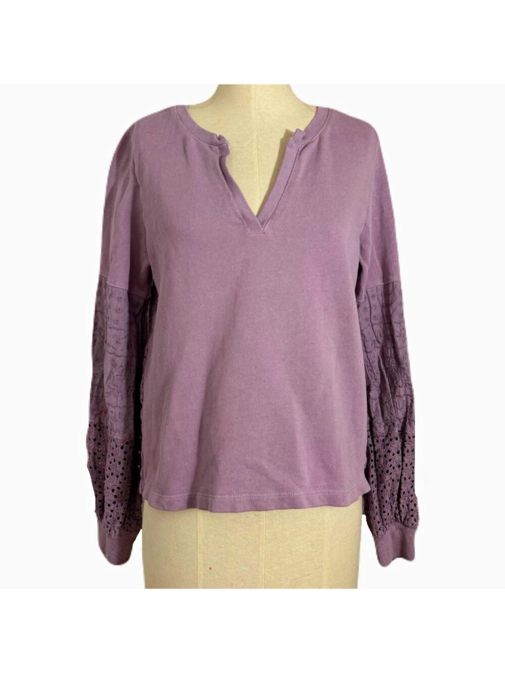Anthropologie Purple 100% Cotton Knit Eyelet V-Neck Pullover Sweater Sz S